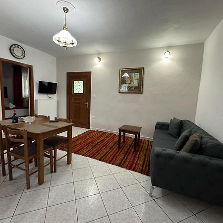 カランバカ Zosimas Houseヴィラ エクステリア 写真